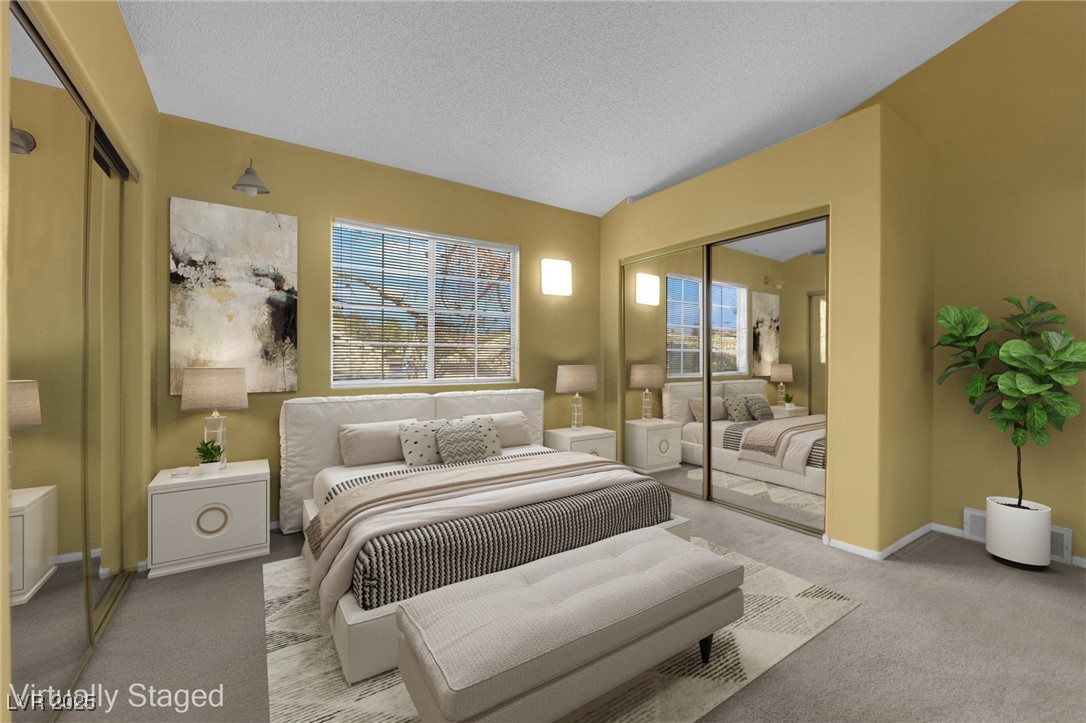 1600 North Torrey Pines Drive 202