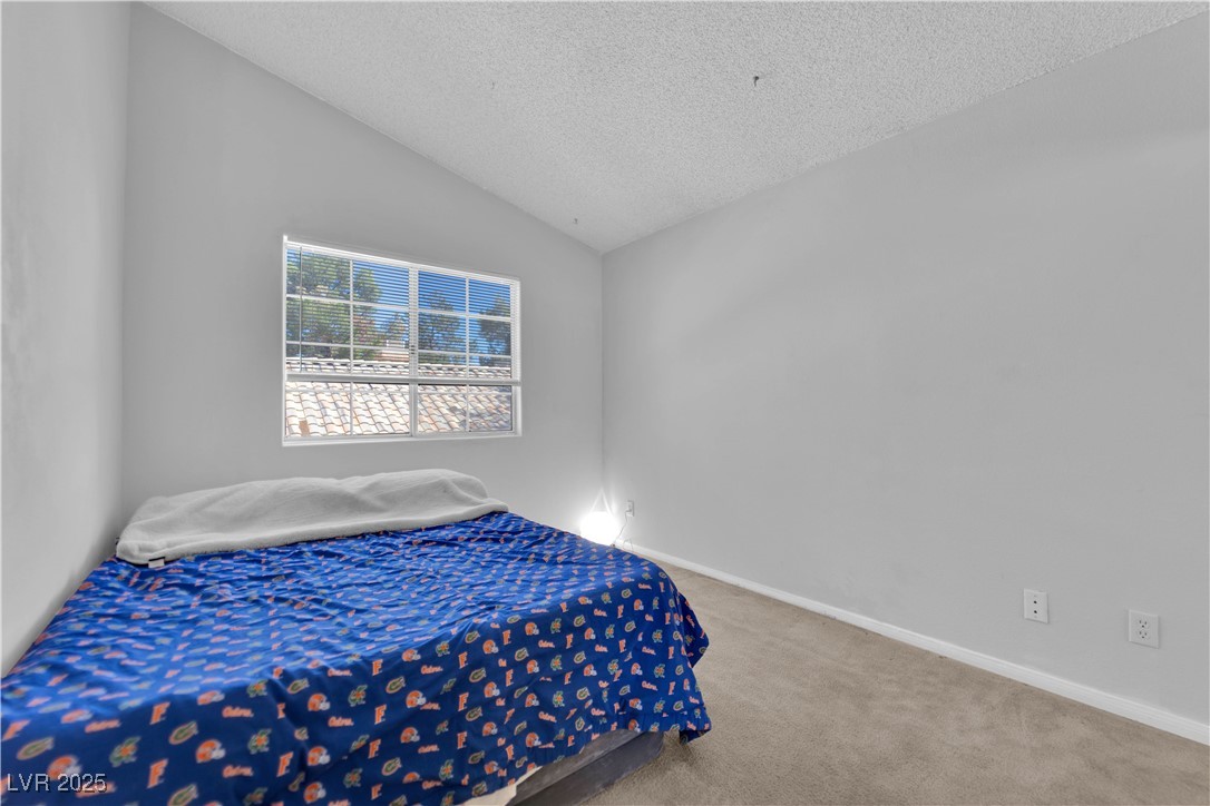 1600 North Torrey Pines Drive 202