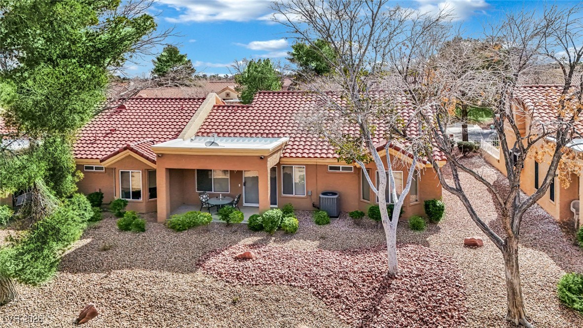 8920 Litchfield Avenue