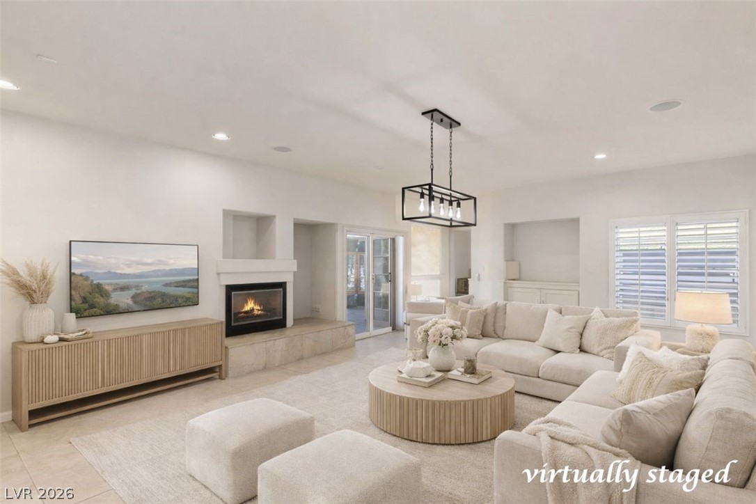 6784 Coronado Crest Avenue