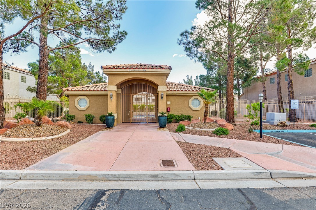3434 Bankside Drive