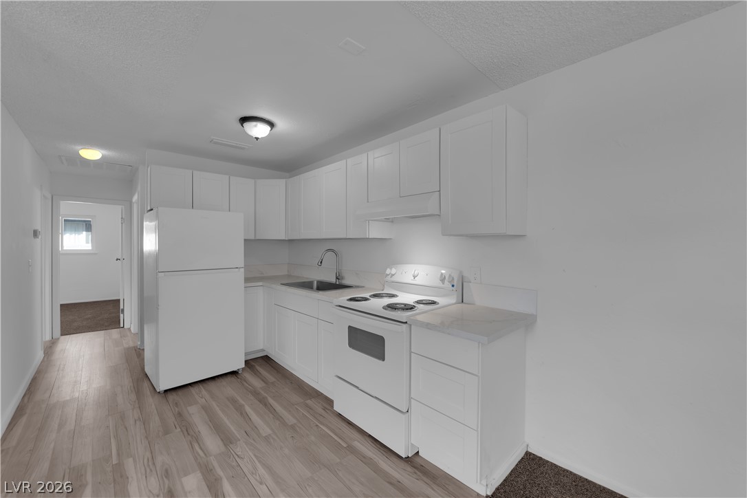 1453 Dorothy Avenue 4