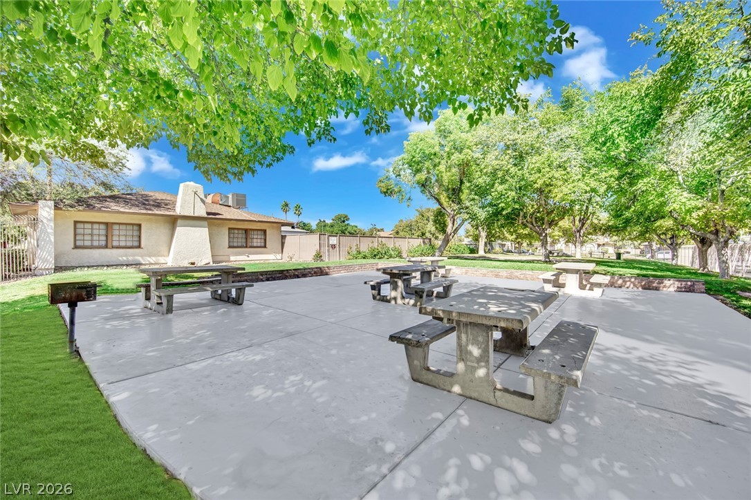 1453 Dorothy Avenue 4