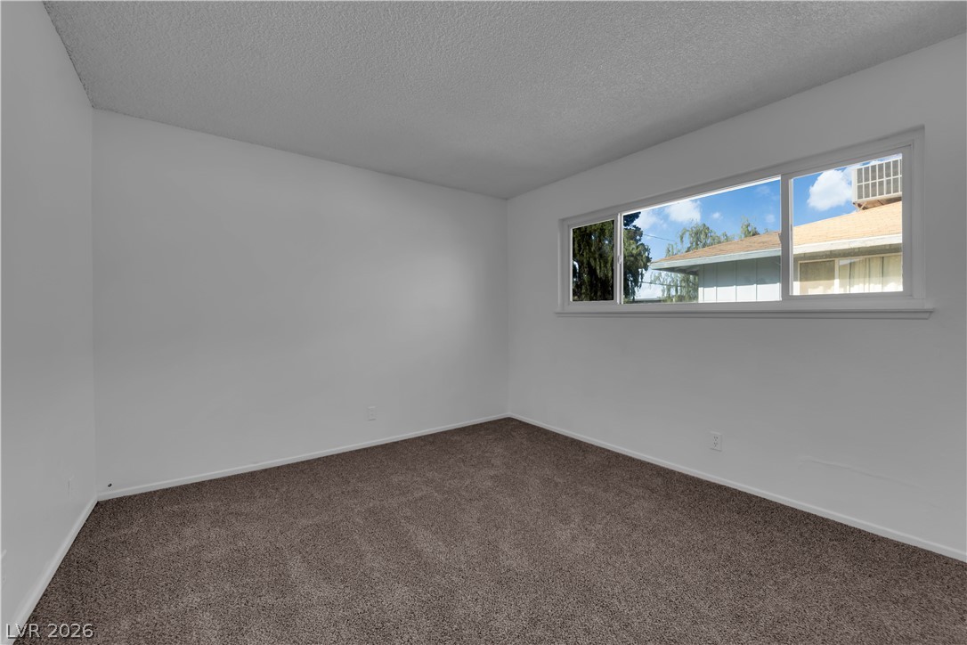 1453 Dorothy Avenue 4