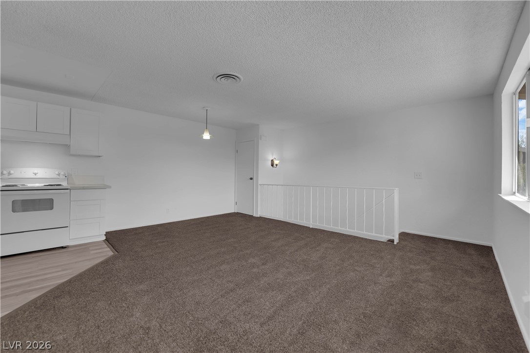 1453 Dorothy Avenue 4