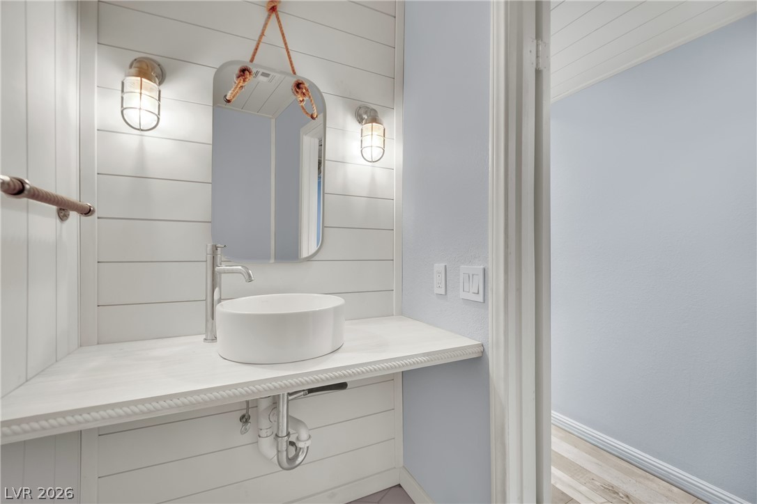 3080 Yankee Clipper Drive