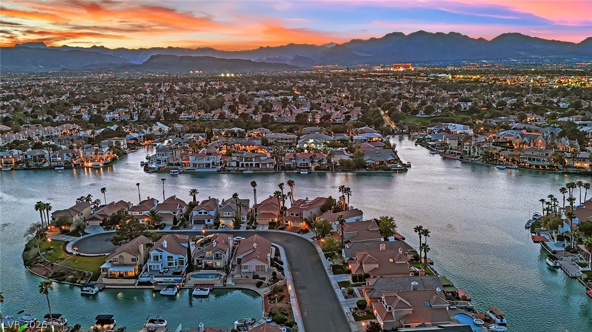 3080 Yankee Clipper Drive