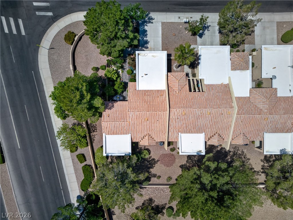 2828 Billy Casper Drive