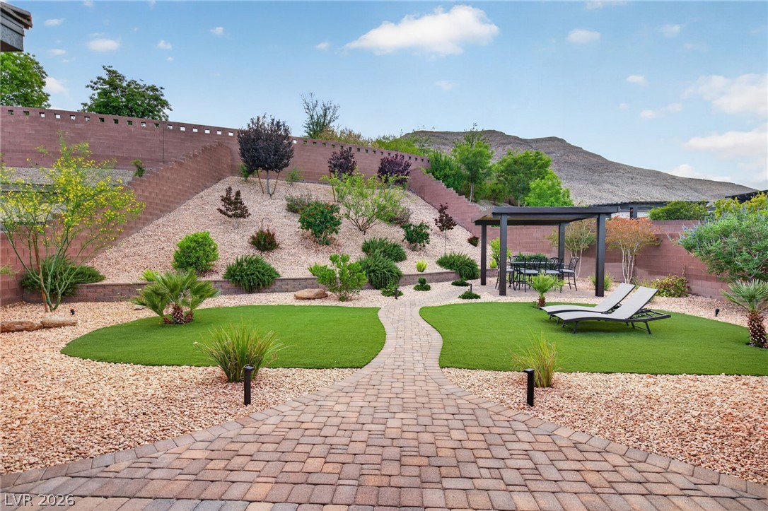 6641 Ruby Desert Court