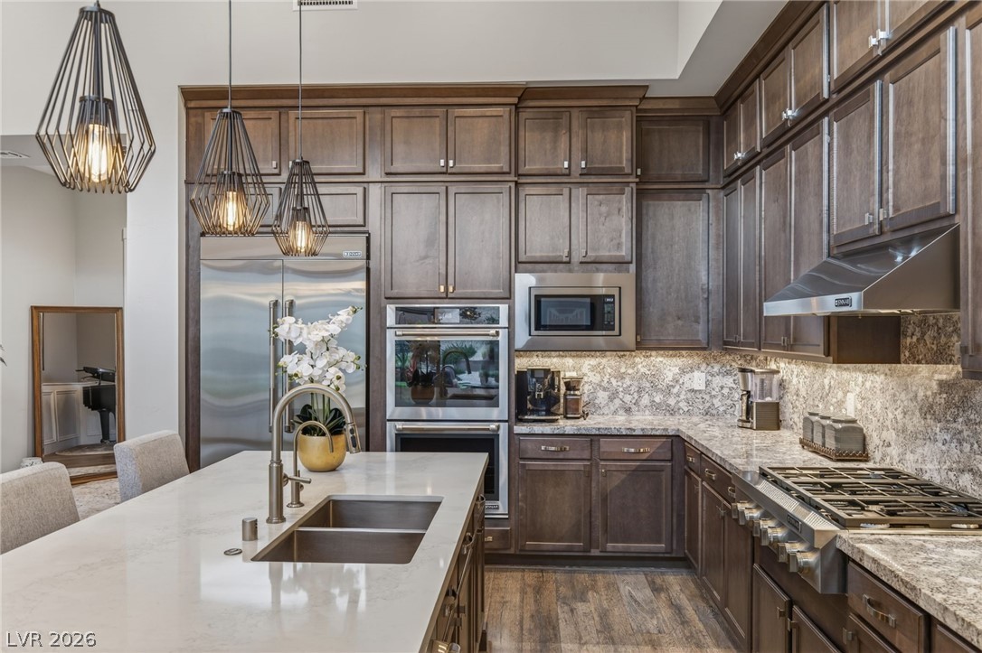6641 Ruby Desert Court