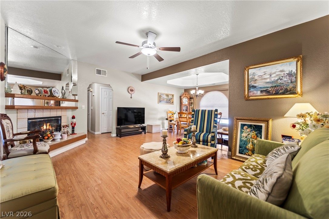 1419 Santa Margarita Street D