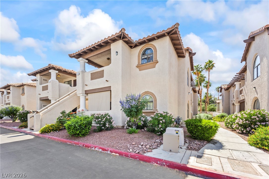 1419 Santa Margarita Street D
