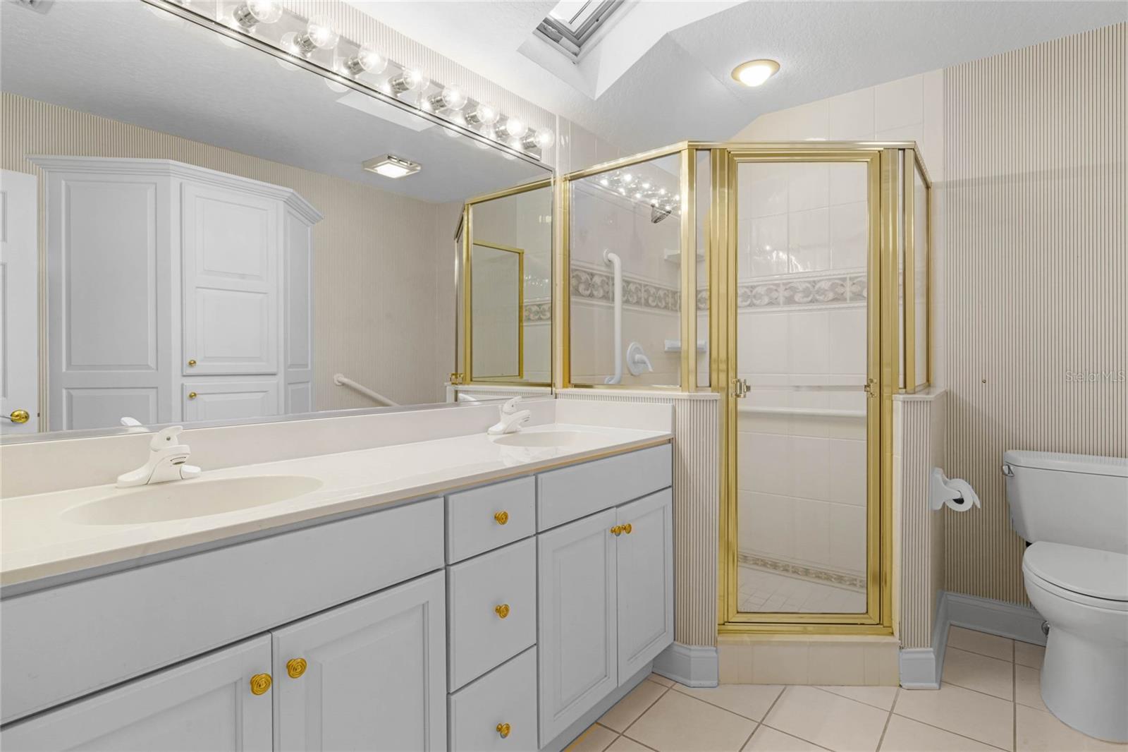 2327 SOUTHERN PINES PLACE