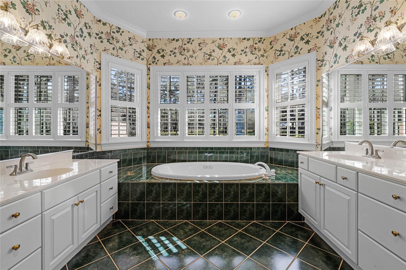 2327 SOUTHERN PINES PLACE