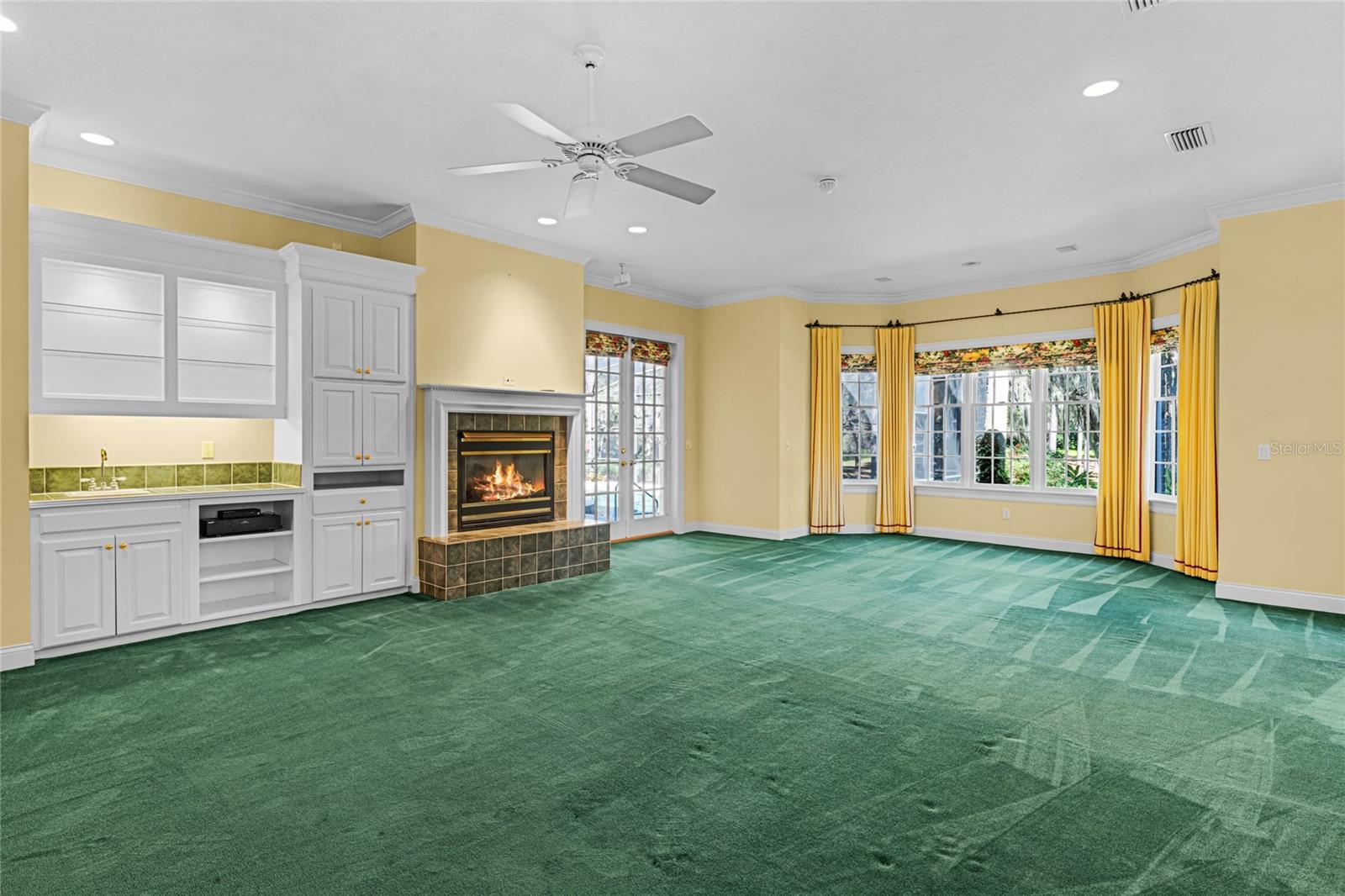 2327 SOUTHERN PINES PLACE