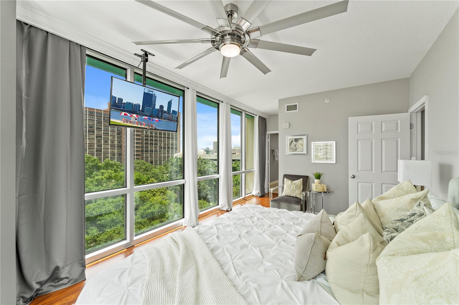 322 E CENTRAL BLVD #710