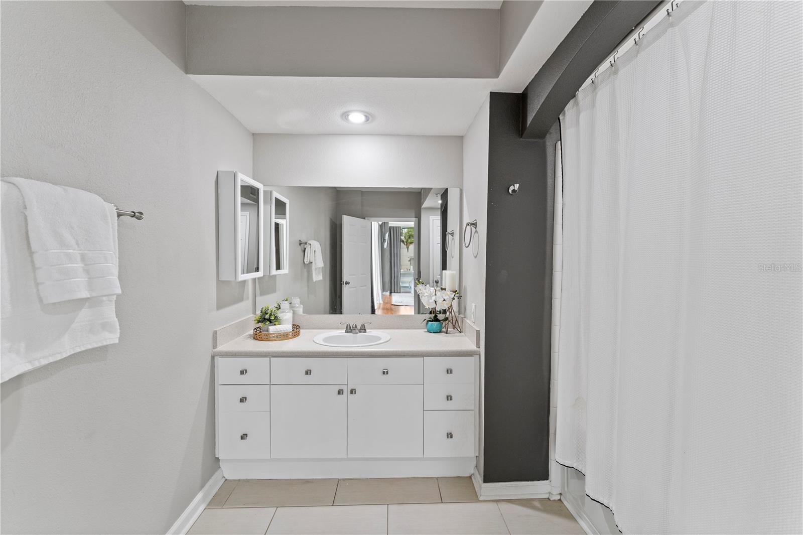 322 E CENTRAL BLVD #710