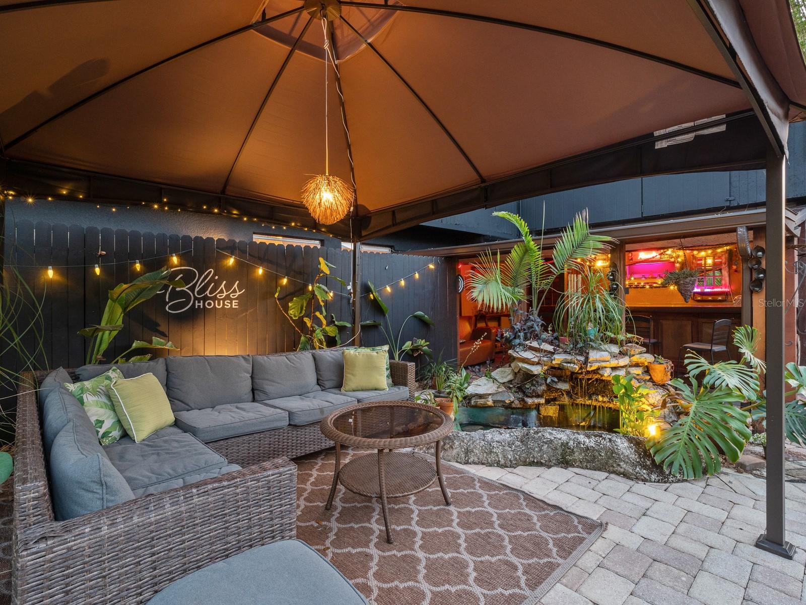 319 N TAMPA AVE