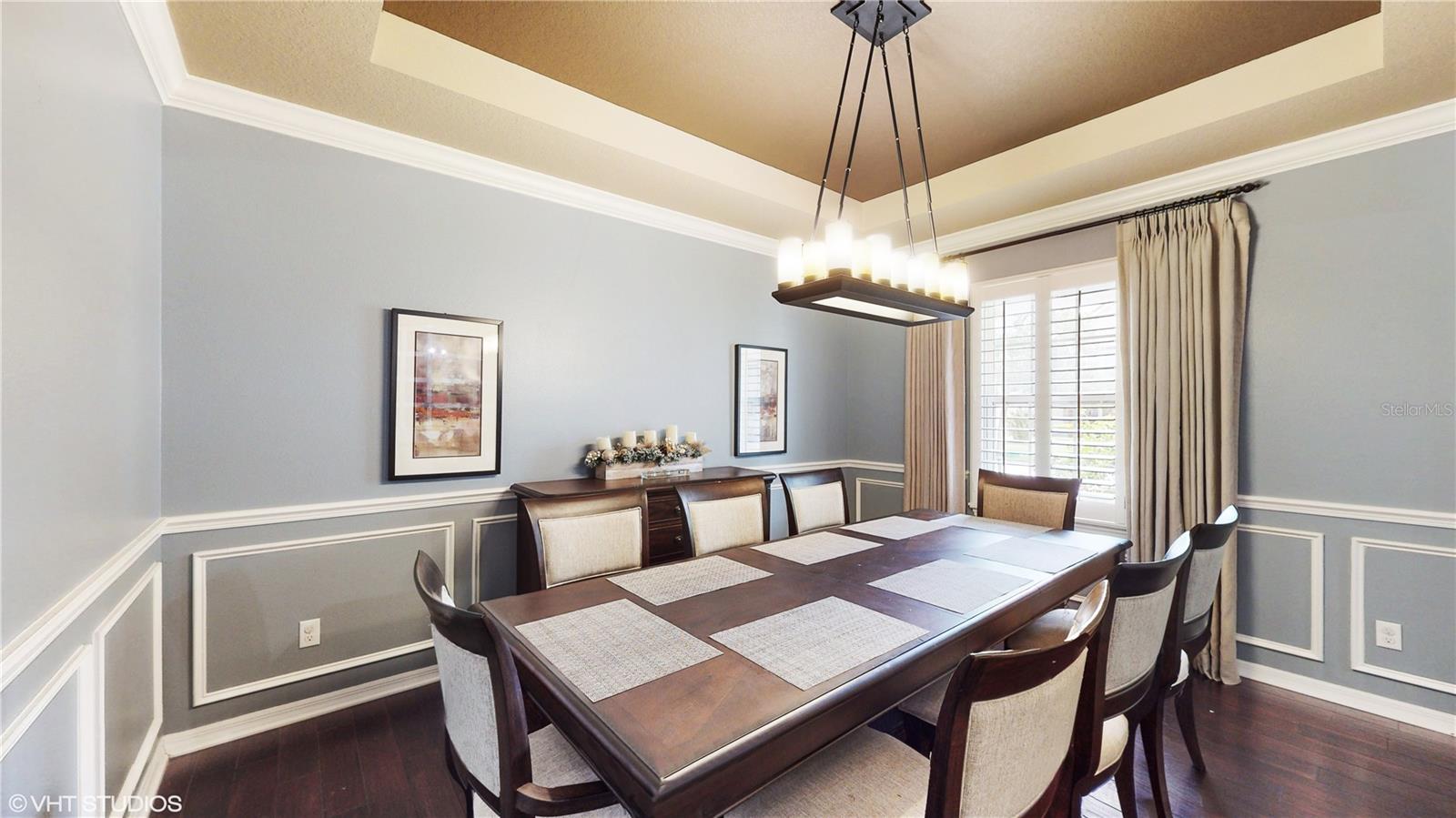 1240 BELLA VISTA CIR