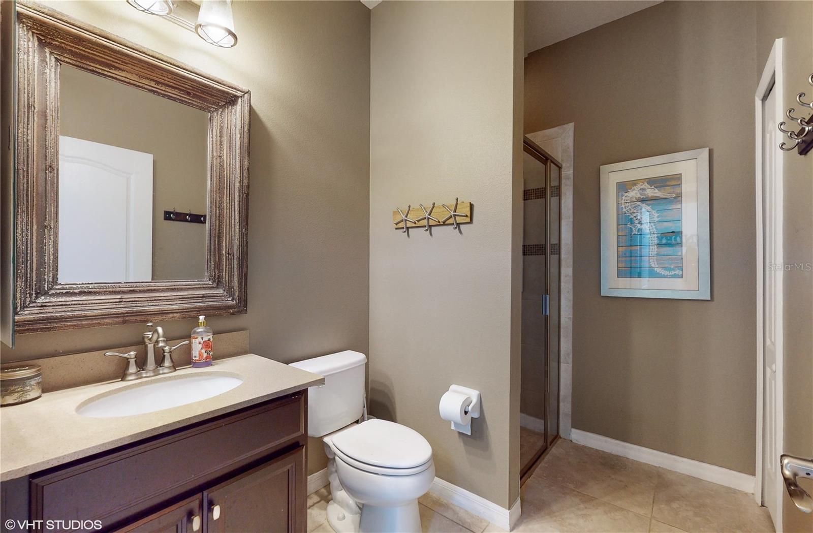 1240 BELLA VISTA CIR