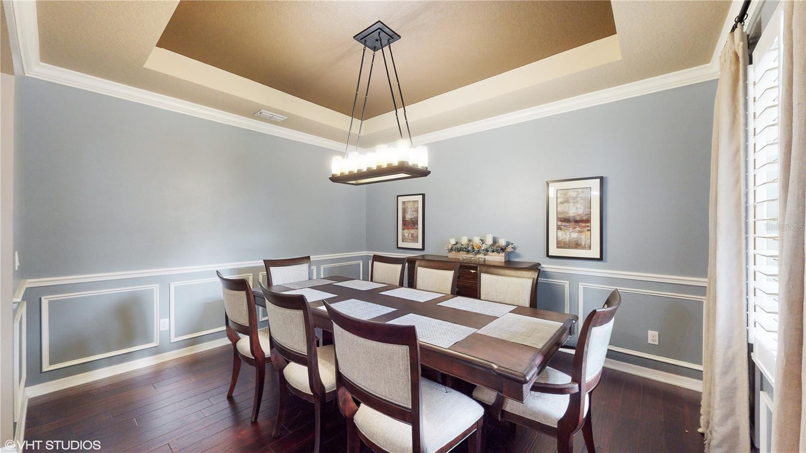 1240 BELLA VISTA CIR
