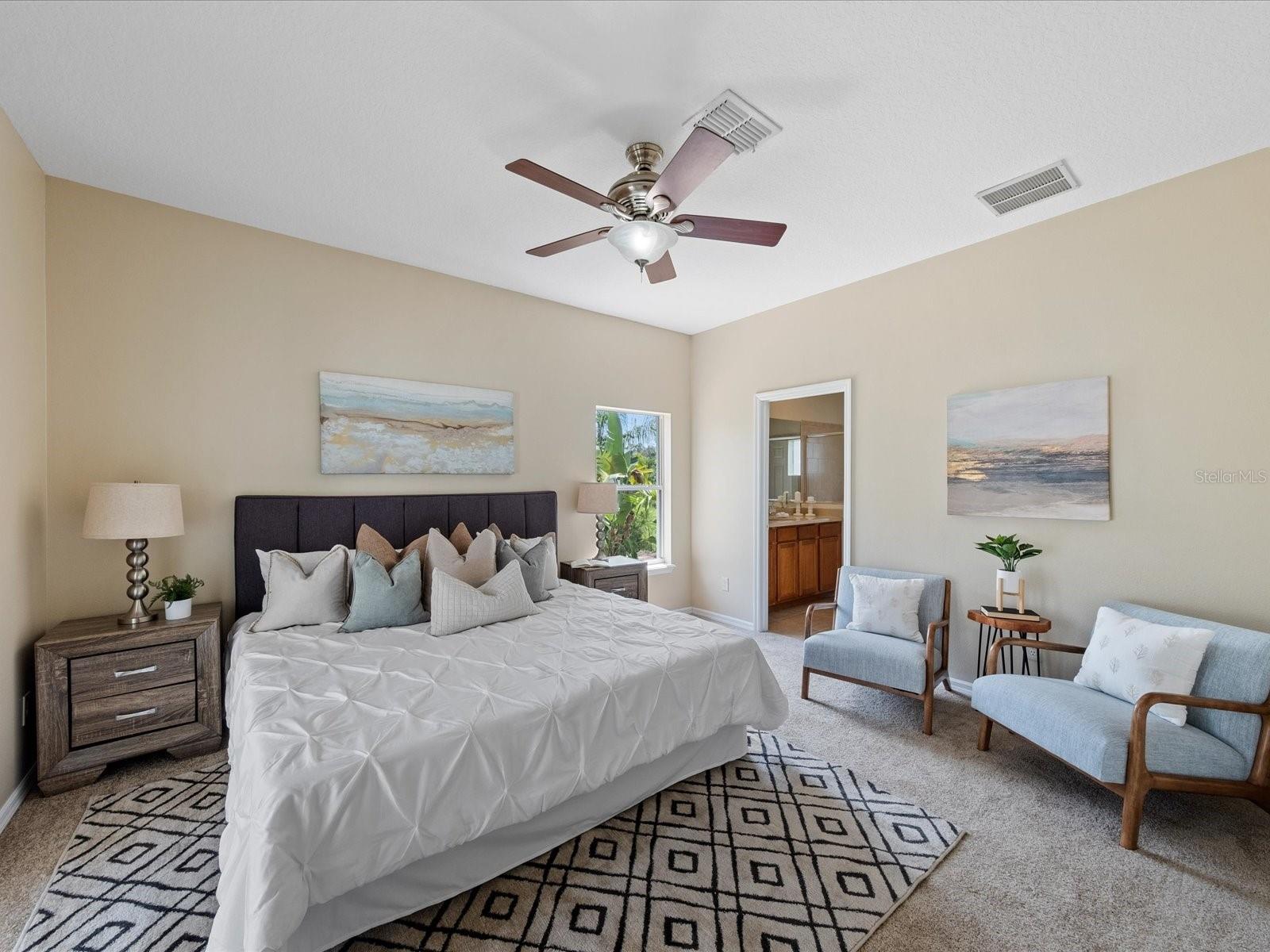 557 HIBISCUS COVE DR