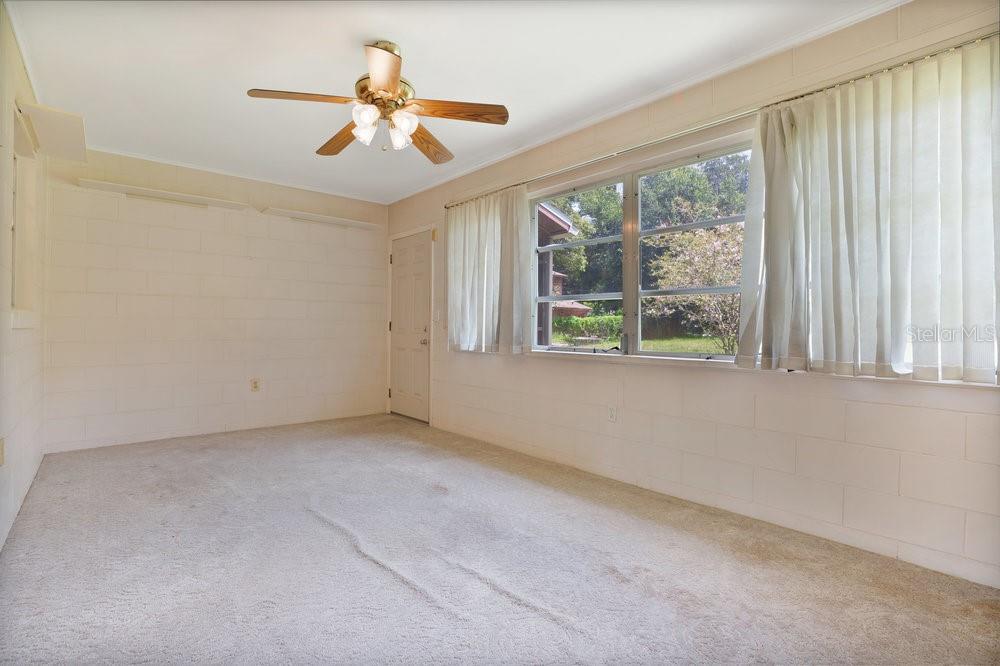 141 STEFANIK RD