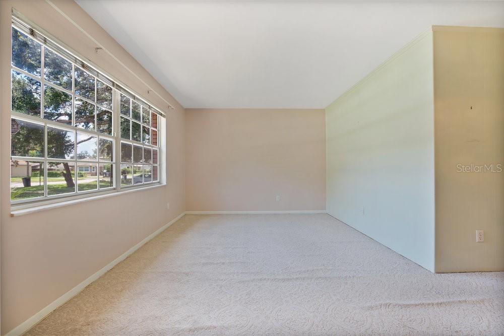 141 STEFANIK RD