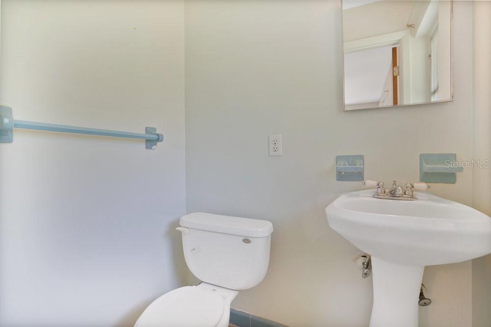 141 STEFANIK RD