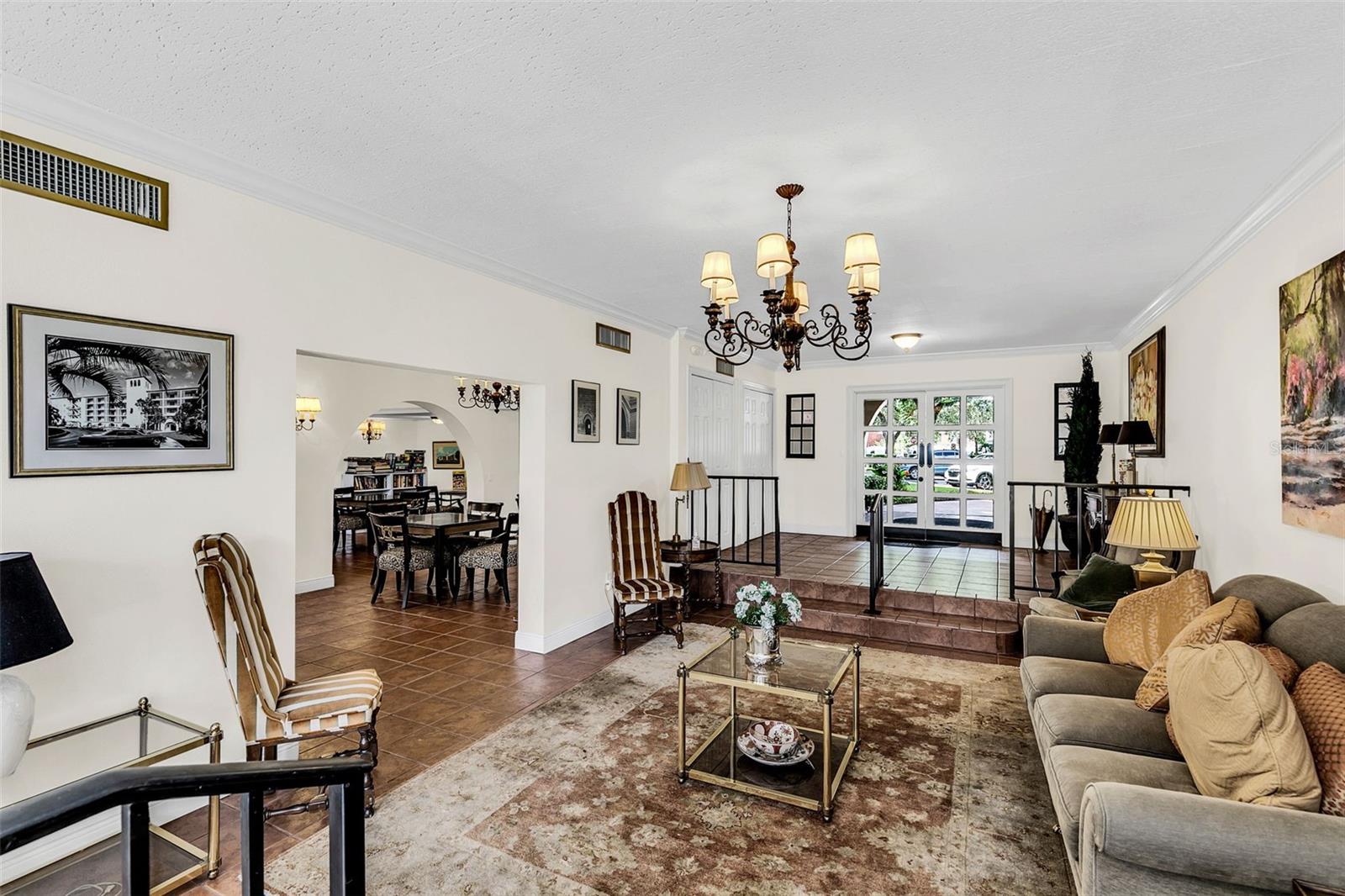 102 S INTERLACHEN AVE #510