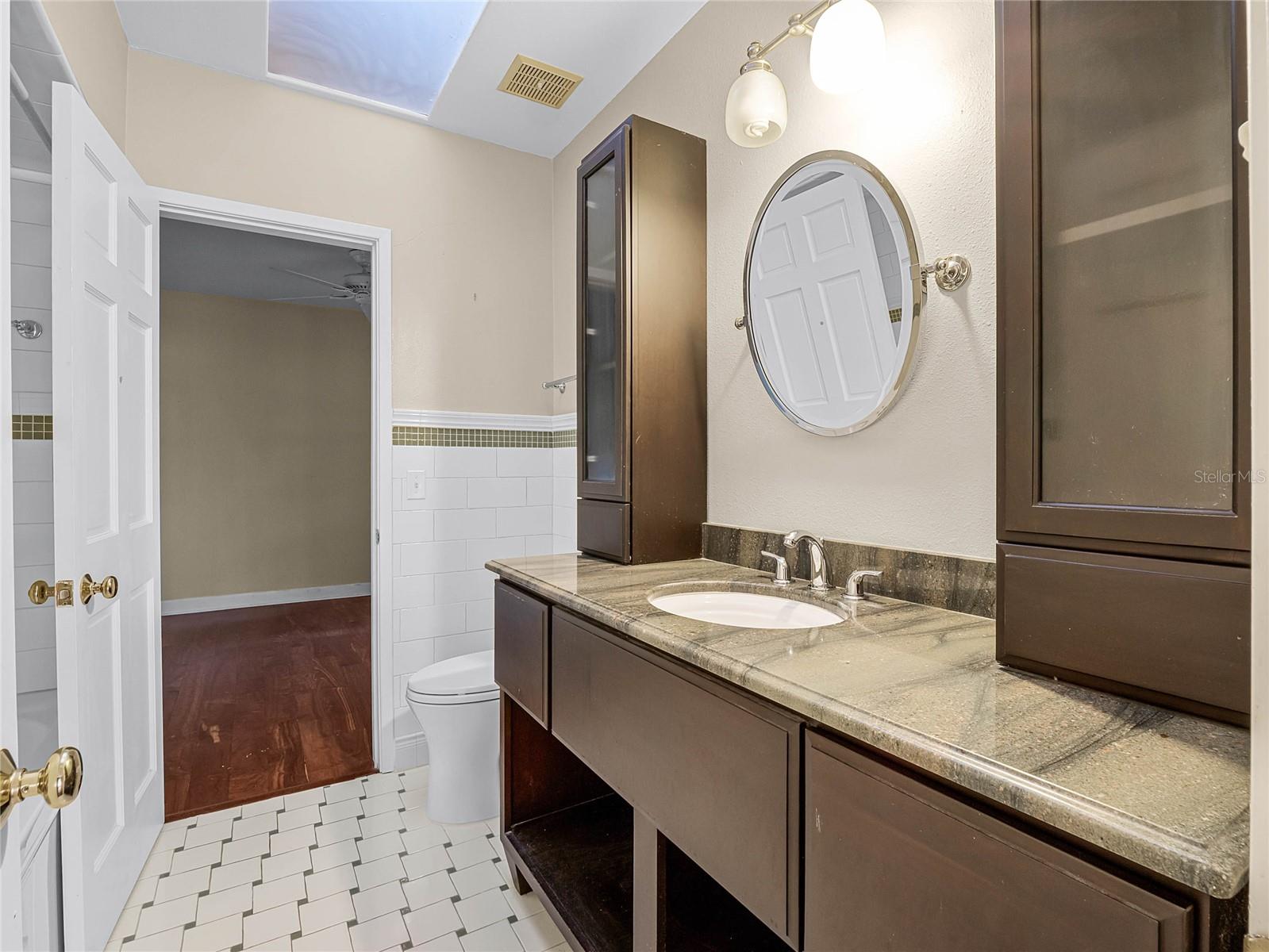 151 STIRLING AVE