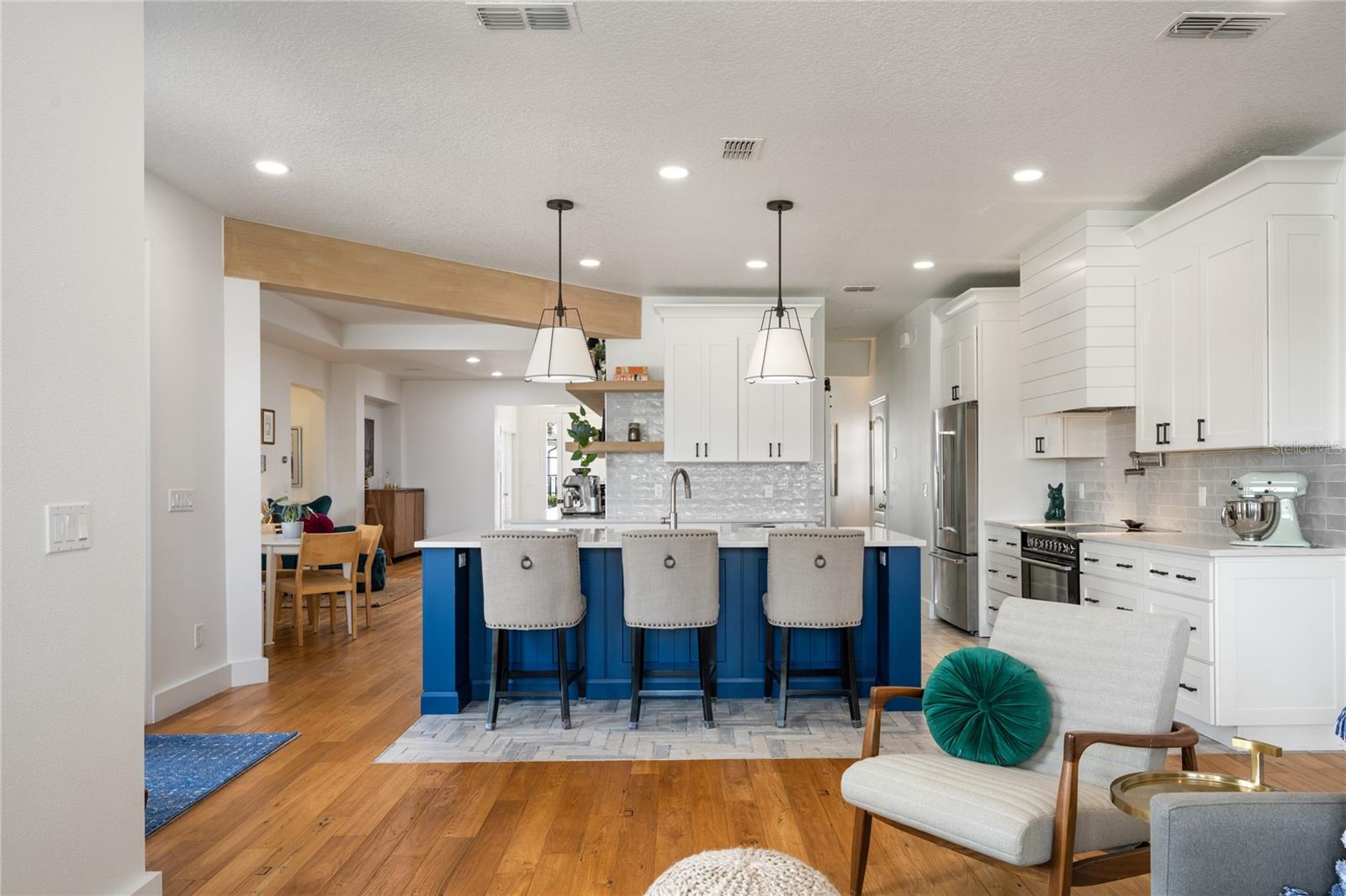 10424 WOODWARD WINDS DR