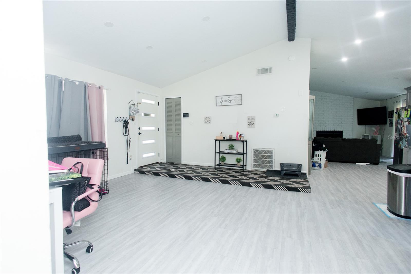 4038 KILLIAN DR