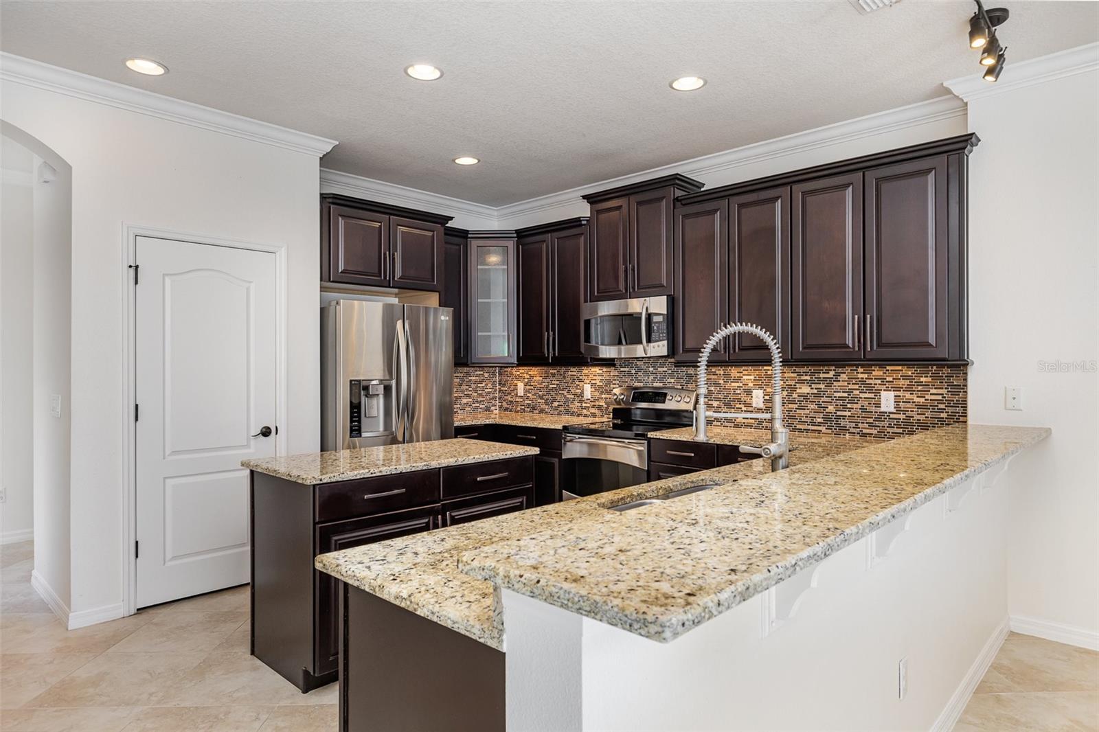 5428 VIA APPIA WAY