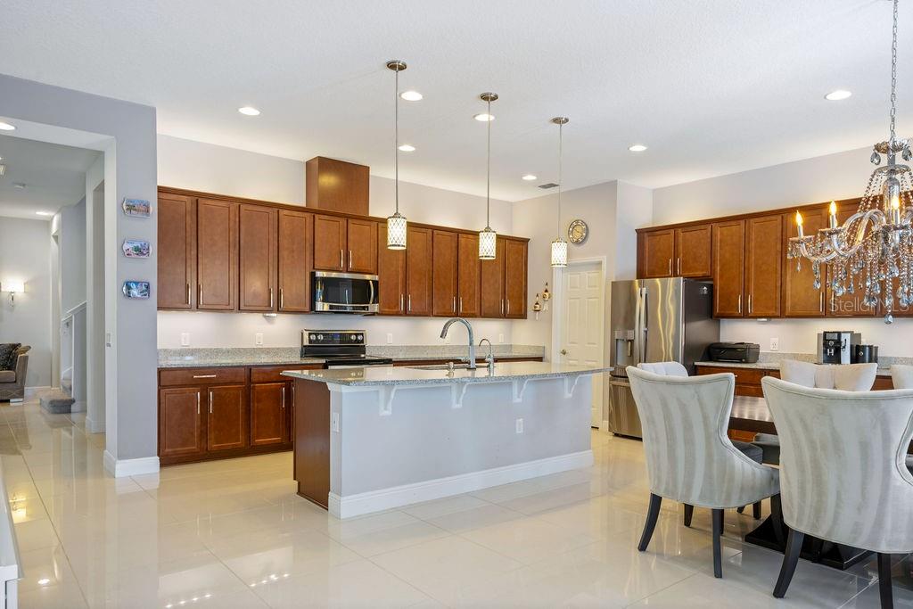 9399 TRINANA CIR