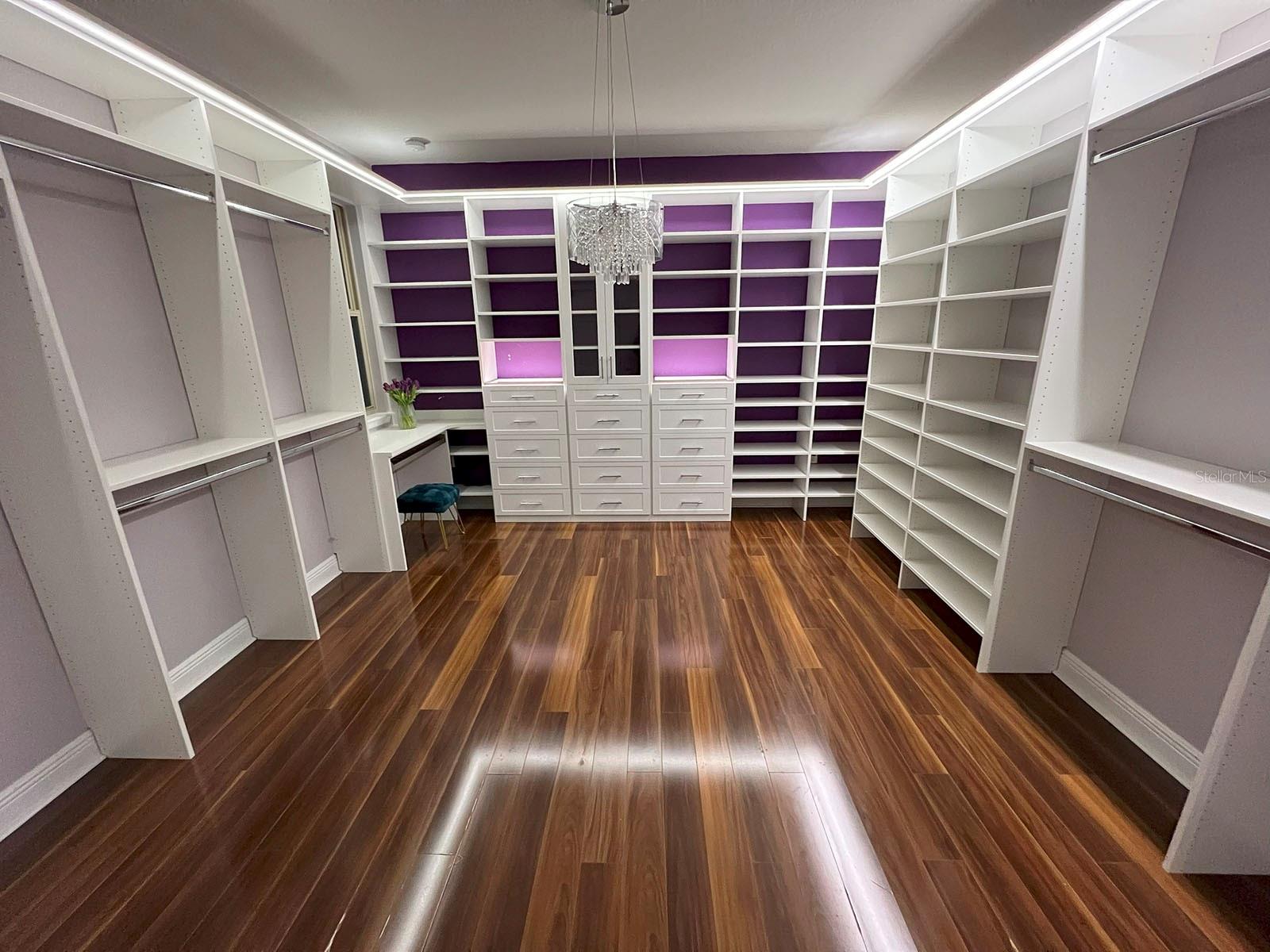 9399 TRINANA CIR
