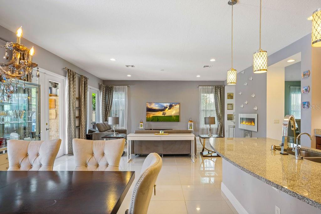 9399 TRINANA CIR