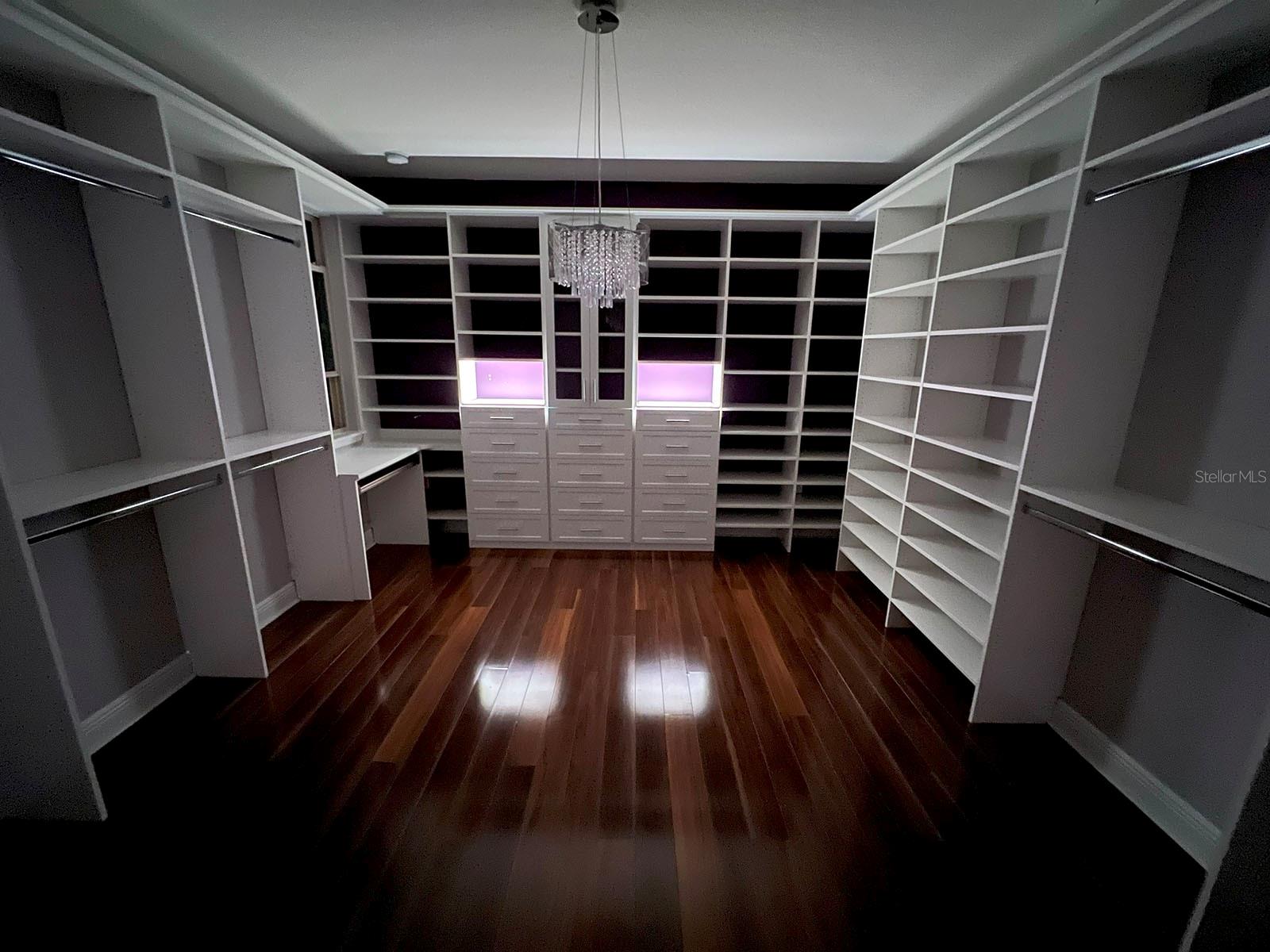 9399 TRINANA CIR