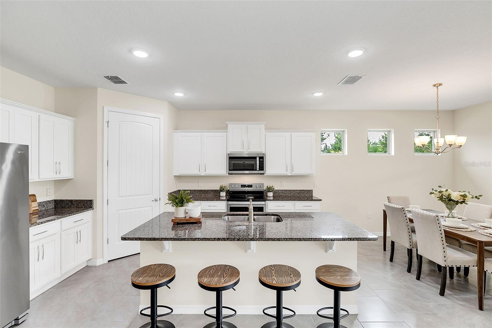 1592 DEERPARK CT