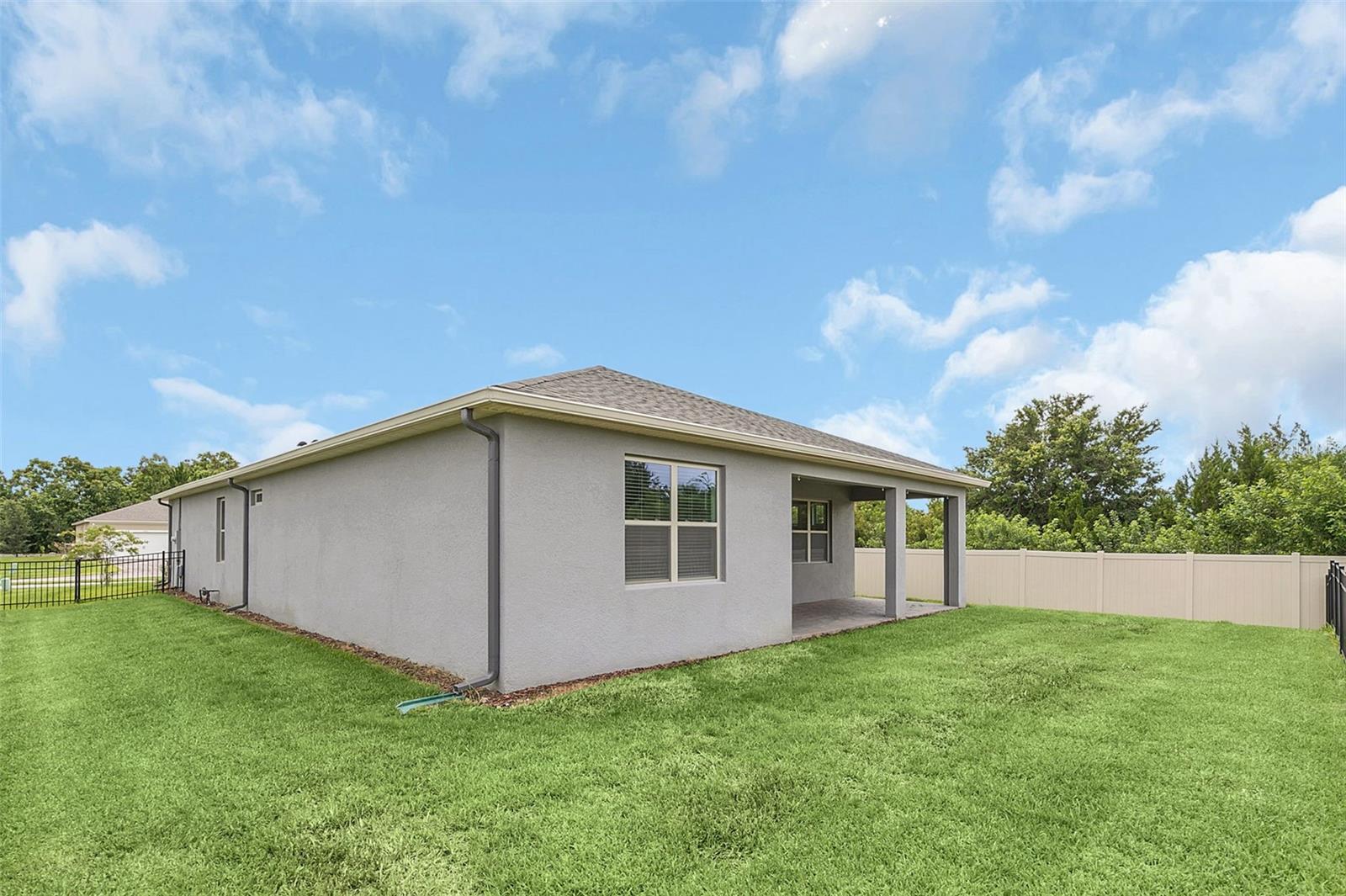 1592 DEERPARK CT