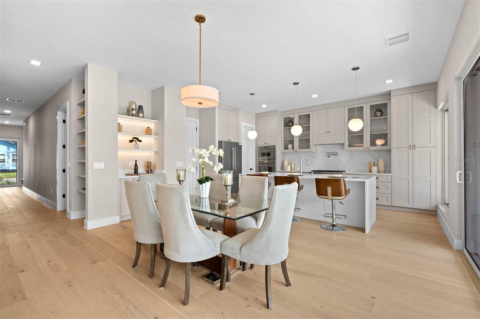 4 E SPRUCE STREET