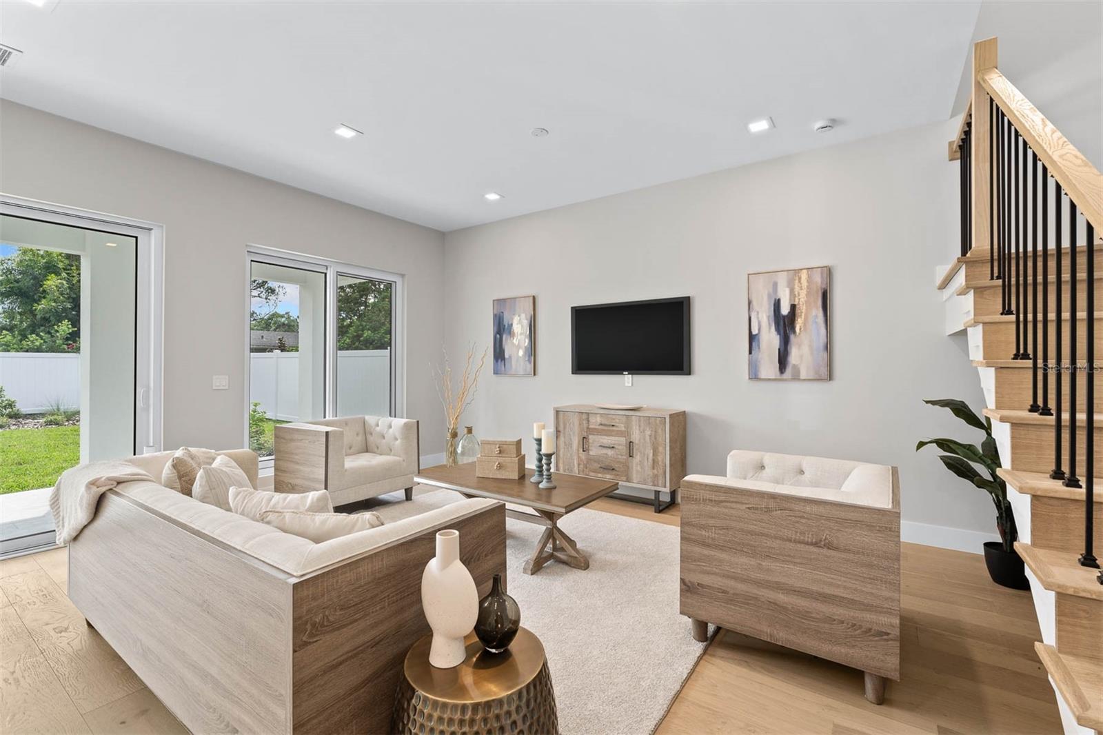 4 E SPRUCE STREET
