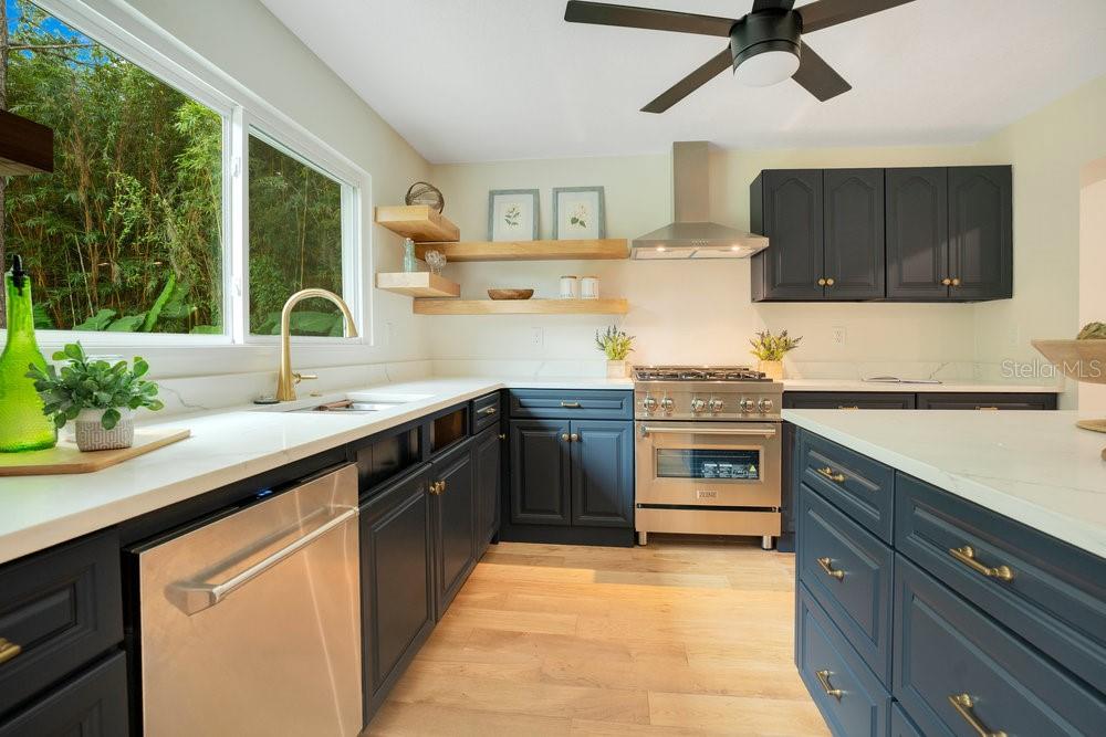 503 BROOKSIDE CIR