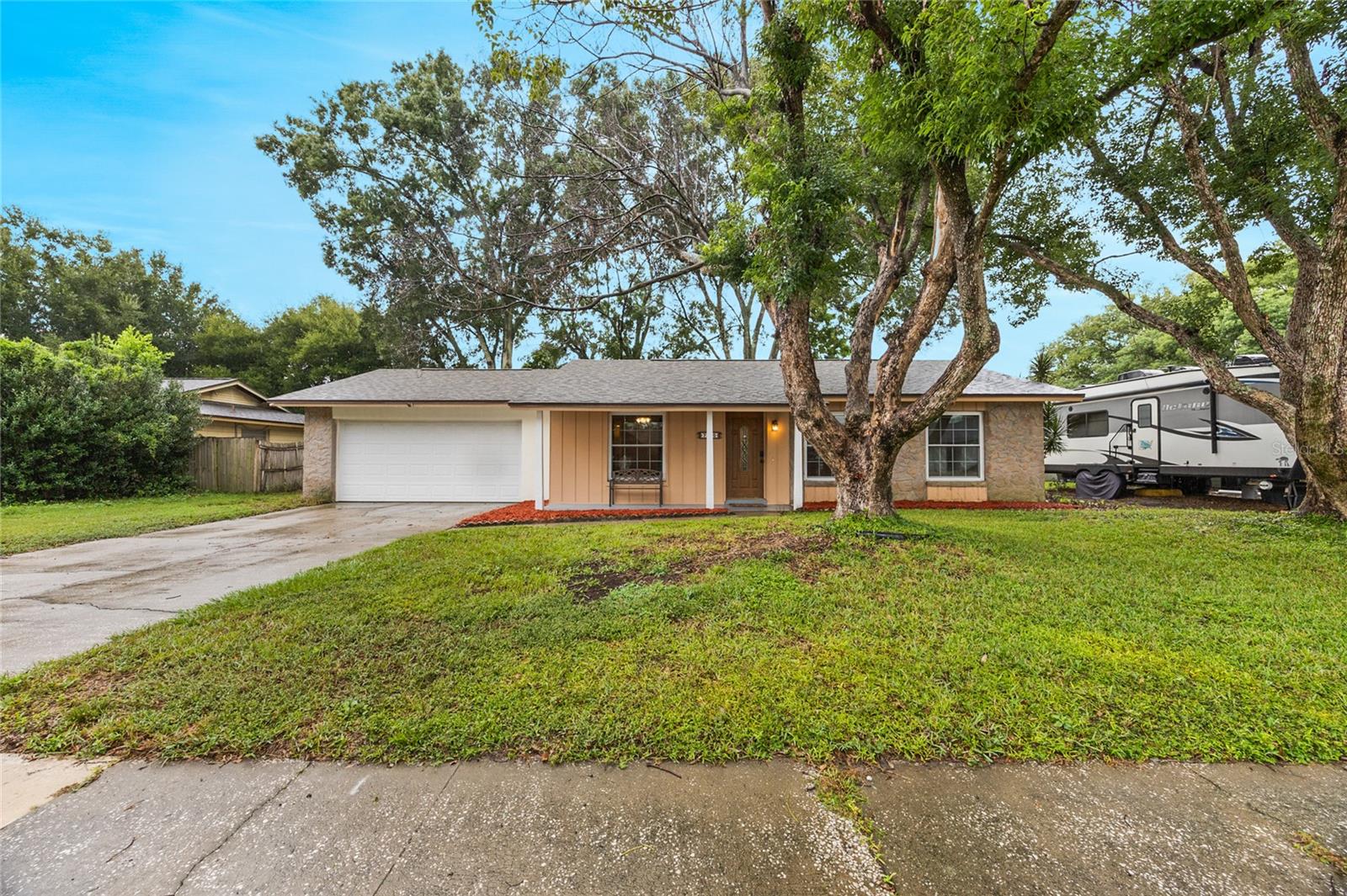 7420 BARNACLE CT