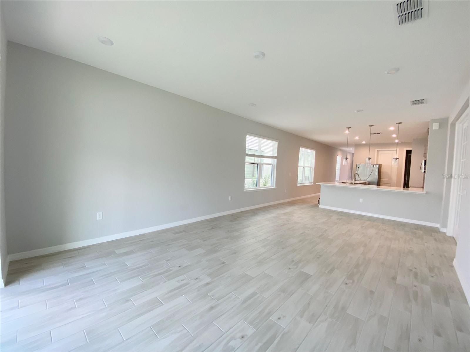 2364 KESTREL PERCH PL