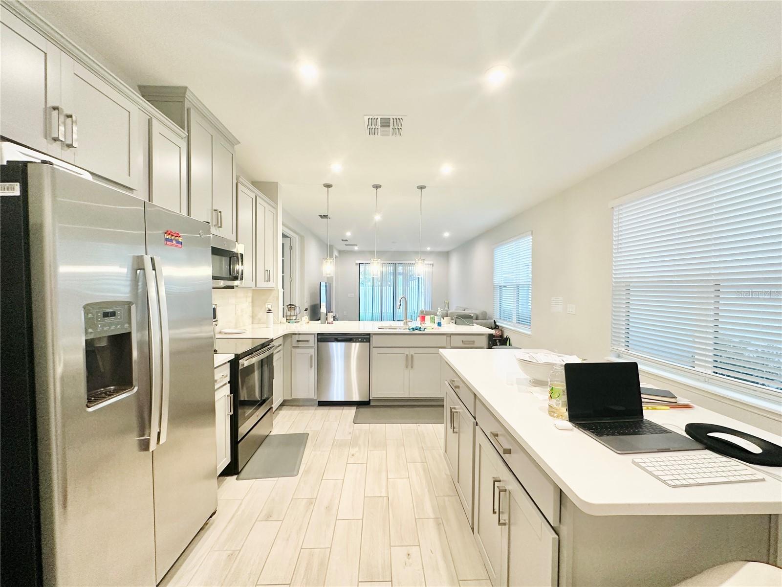 2364 KESTREL PERCH PL