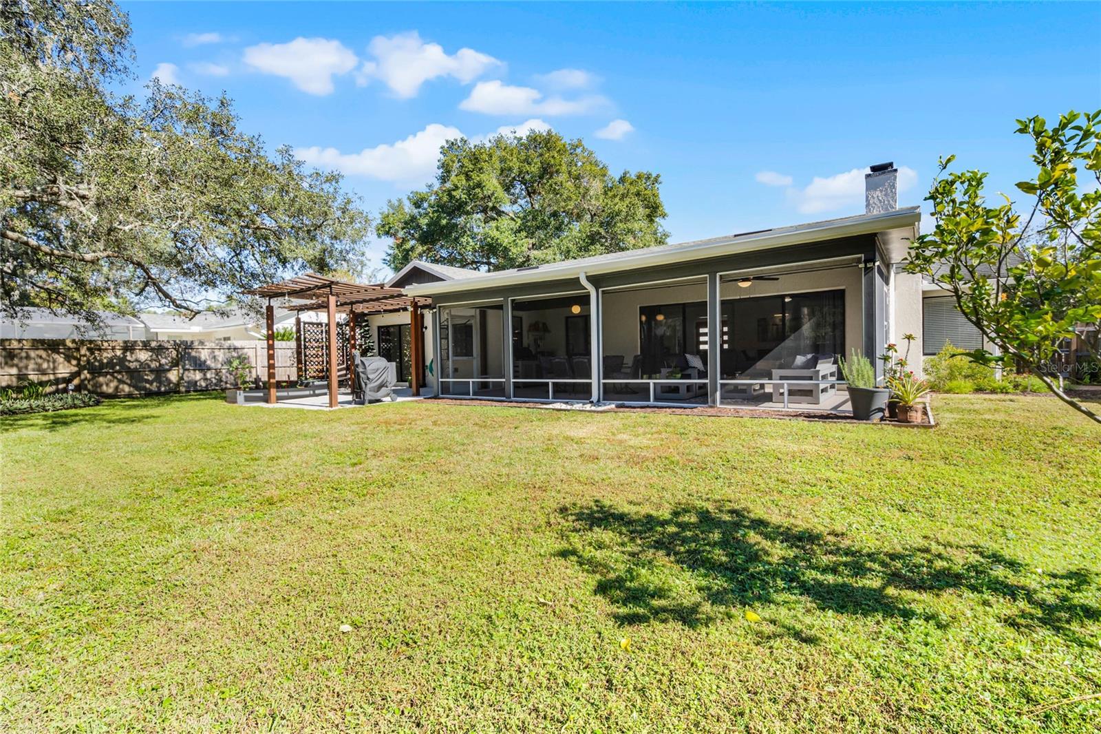 909 CUTLER RD
