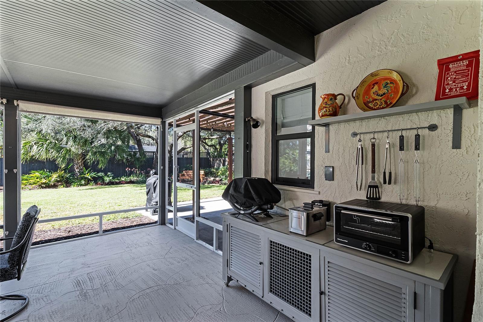 909 CUTLER RD