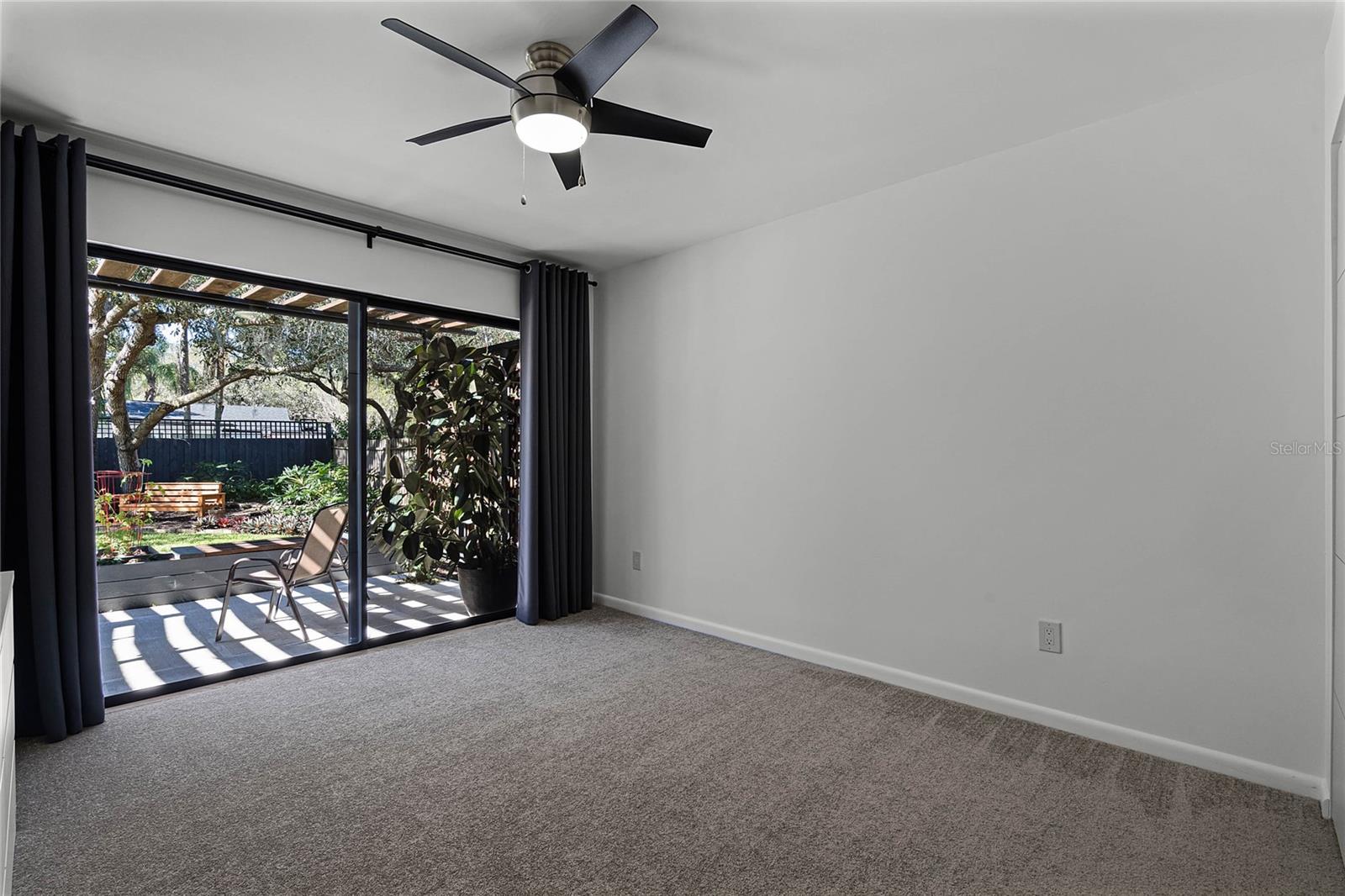 909 CUTLER RD