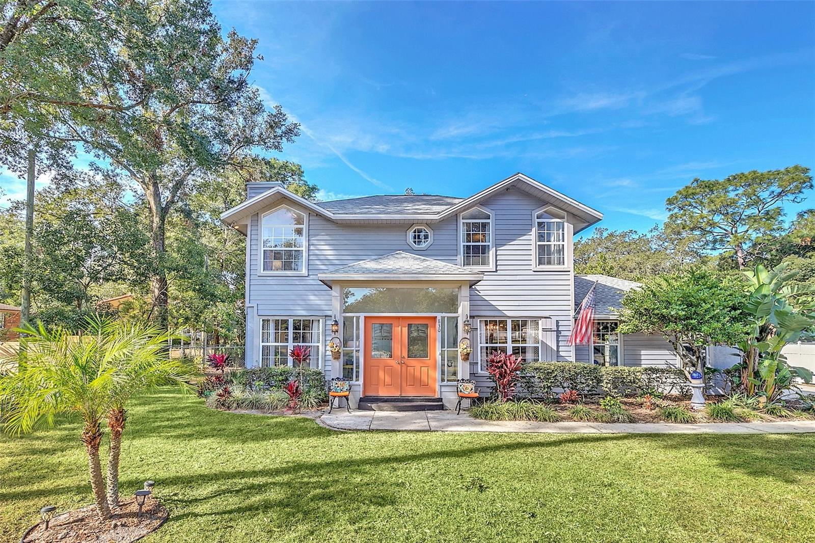 830 TRAILWOOD DR
